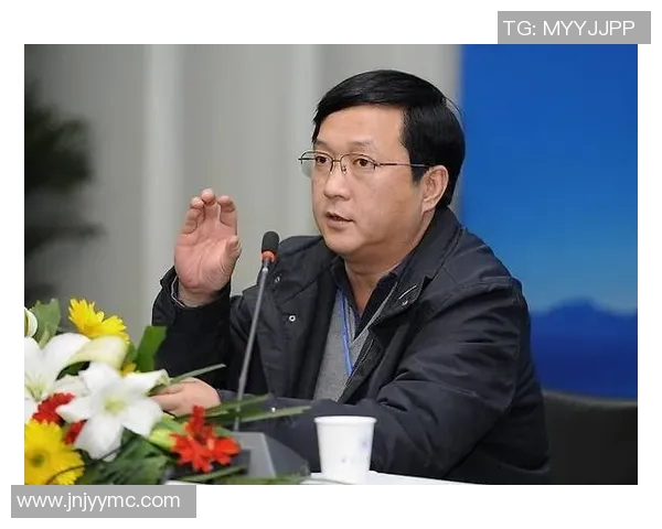 与杨伟畅谈和平精英的成长历程与职业生涯的点滴回忆实时新闻